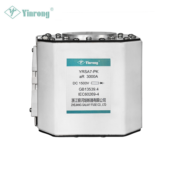 Šta je brzi osigurač kvadratnog tijela i zašto je kritičan za zaštitu poluvodiča